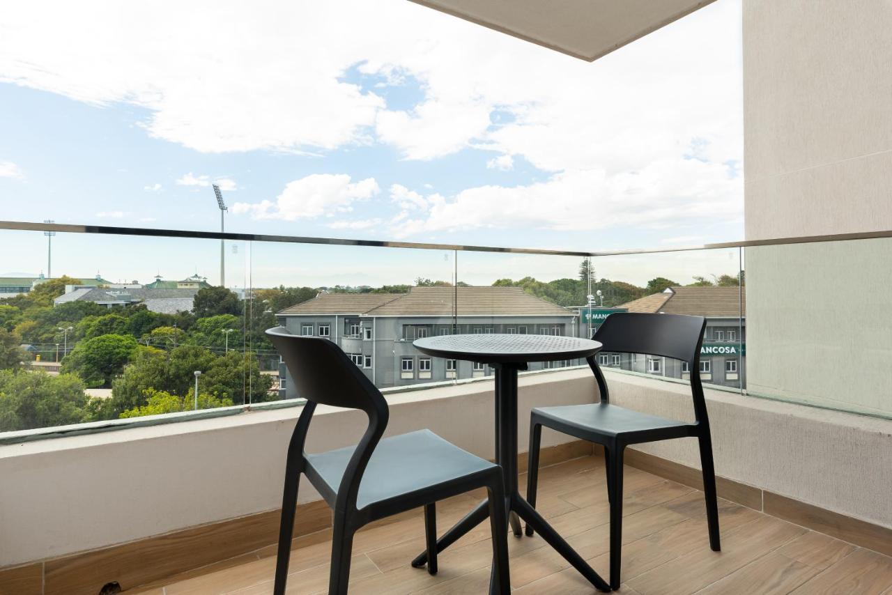 Newlands Peak Aparthotel By Totalstay Cidade Do Cabo Exterior foto