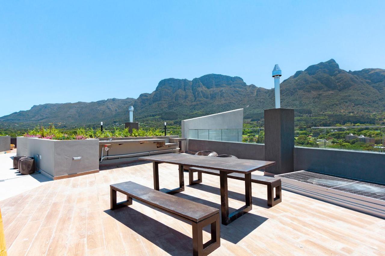 Newlands Peak Aparthotel By Totalstay Cidade Do Cabo Exterior foto